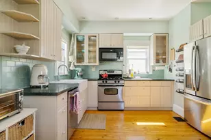10 Gilman St, Boston, MA 02131 - Photo 11
