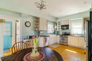 10 Gilman St, Boston, MA 02131 - Photo 9