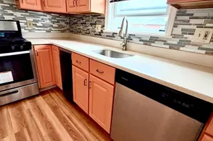 1129 Saratoga St, Boston, MA 02128 - Photo 5