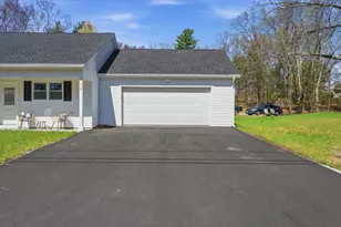 109 Navy Yard Rd, Dracut, MA 01826 - Photo 27