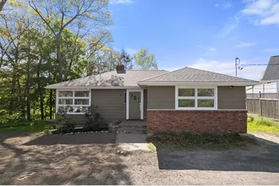 0-8 Everett St, Wakefield, MA 01880 - Photo 1