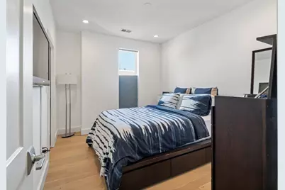 946 Saratgoa #302, Boston, MA 02128 - Photo 7