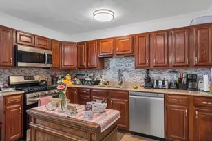 434 Linden St, Fall River, MA 02720 - Photo 15