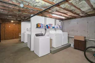 434 Linden St, Fall River, MA 02720 - Photo 39