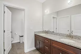 52 Logan's Run, Millbury, MA 01527 - Photo 27