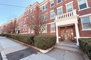 28 Ransom Rd, Boston, MA 02135 - Photo 17