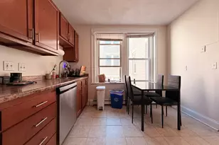 28 Ransom Rd, Boston, MA 02135 - Photo 3