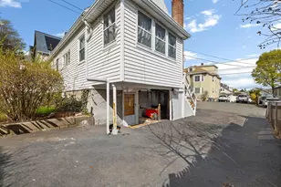 36 Irving St, Revere, MA 02151 - Photo 27