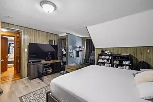 36 Irving St, Revere, MA 02151 - Photo 9