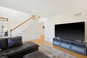 7 Shand Ct Cir, Somerset, MA 02726 - Photo 7