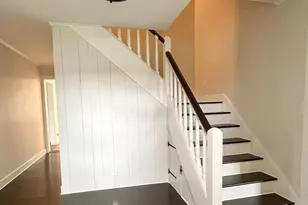200 Highcrest Rd, Fall River, MA 02720 - Photo 15