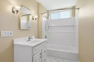 25 Coolidge Ave, Westfield, MA 01085 - Photo 21