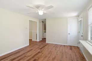 25 Coolidge Ave, Westfield, MA 01085 - Photo 9