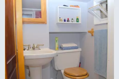 3 Goodwin Pl #B, Boston, MA 02114 - Photo 5