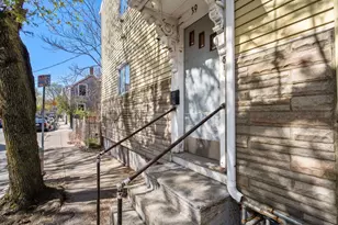 39 Hunting St, Cambridge, MA 02141 - Photo 5