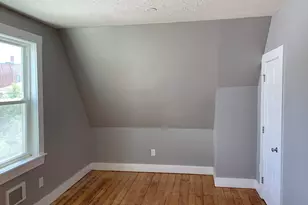 8 Beethoven St, Boston, MA 02119 - Photo 9