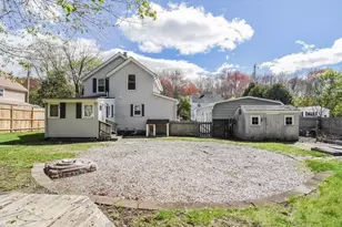 13 Crump St, Hudson, MA 01749 - Photo 31