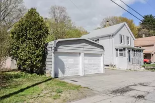 13 Crump St, Hudson, MA 01749 - Photo 29