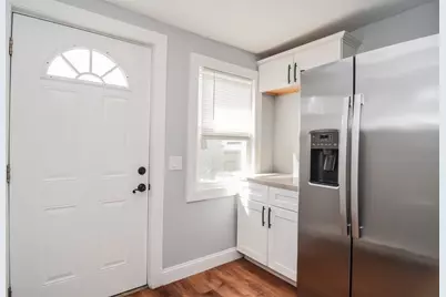 13 Crump St, Hudson, MA 01749 - Photo 7