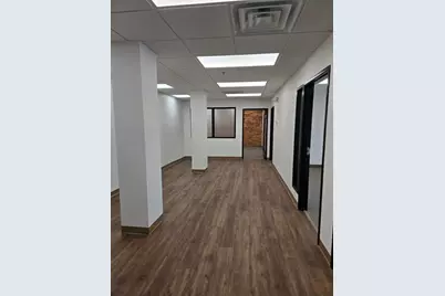 7 N Pleasant Street #2C, Amherst, MA 01002 - Photo 9