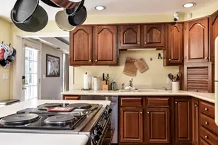 128 Upton Rd, Westborough, MA 01581 - Photo 9