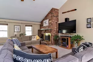128 Upton Rd, Westborough, MA 01581 - Photo 5