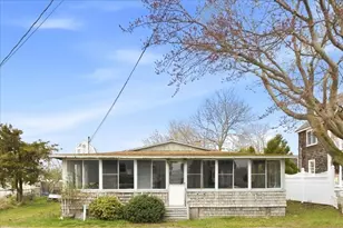 64 Central St, Marshfield, MA 02020 - Photo 5