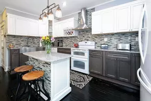18 Los Angeles St, Springfield, MA 01107 - Photo 5