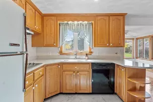 3 Melo Rd, Woburn, MA 01801 - Photo 3
