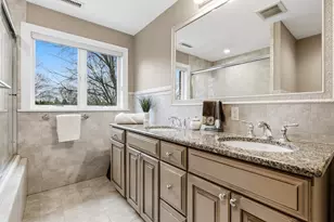7 Freeman St, Lynnfield, MA 01940 - Photo 17