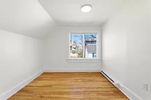 70 Bellevue St, Boston, MA 02125 - Photo 9