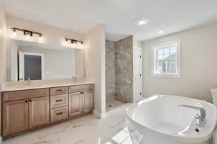 2 Clover Glen Cir, Shrewsbury, MA 01545 - Photo 23