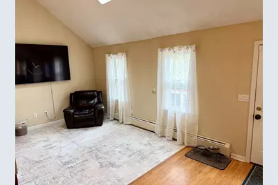 51 Slater St, Attleboro, MA 02703 - Photo 25