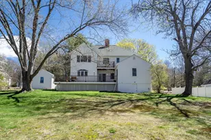 106 Grove St, Lexington, MA 02420 - Photo 39