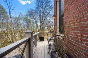 101 Summit Ave, Brookline, MA 02446 - Photo 17