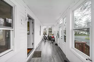 17 Oak St, West Springfield, MA 01089 - Photo 5