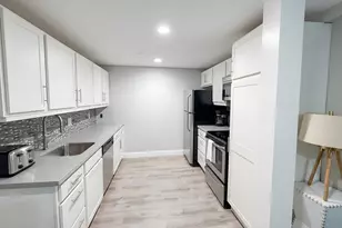 9 Anderson, Boston, MA 02114 - Photo 3