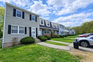 46 Pawtucket, Tyngsborough, MA 01879 - Photo 3