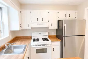 46 Pawtucket, Tyngsborough, MA 01879 - Photo 11