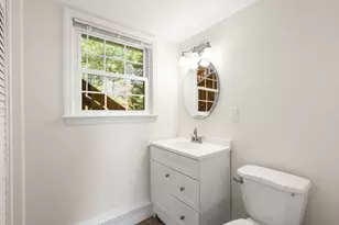 4 Michelle Ln, Randolph, MA 02368 - Photo 23