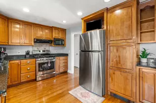 4 Michelle Ln, Randolph, MA 02368 - Photo 7