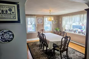19 Harlow St, Saugus, MA 01906 - Photo 9