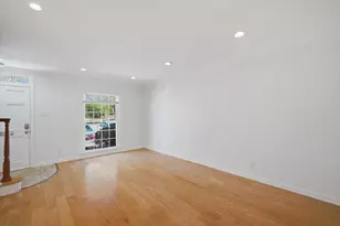 1155 Dickinson St, Springfield, MA 01108 - Photo 11