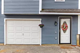 87 Mercury Terrace, Haverhill, MA 01832 - Photo 3