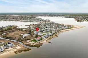 75 Pilgrim Ave, Wareham, MA 02571 - Photo 3