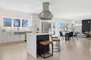 22 Mt Zion Rd, Melrose, MA 02176 - Photo 11