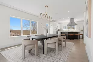 22 Mt Zion Rd, Melrose, MA 02176 - Photo 9