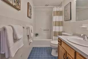 804 Reynolds Dr, Saugus, MA 01906 - Photo 27