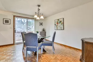 804 Reynolds Dr, Saugus, MA 01906 - Photo 13