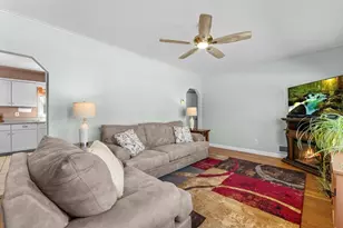 40 Tremont Ave, Taunton, MA 02780 - Photo 7